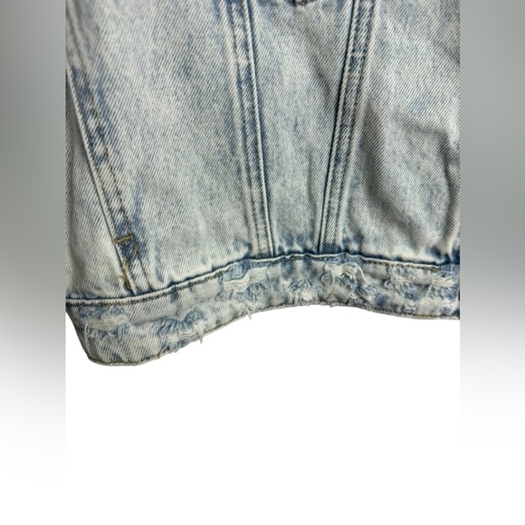 Blank NYC Light Blue Jean Jacket - Picture 5 of 8